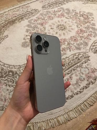video reqstrator: IPhone 16 Pro Max, 512 GB, Gümüşü, Zəmanət — 3