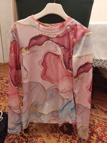 dəs paltar: Qadın geyimləri dəsti istənilən 3u 5 manat 1) Açıq bej rəngli uzun — 8