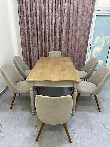 kompyuter stulu: İdeal veziyyetde. Masa desti. 450azn. 6 stulla. Turk istehsalı — 2