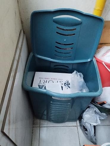 Plastik saxlama qutusu – qapaqlı, hava keçirməyən dizayn - Material