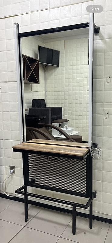 4eded ela veziyetde moderin Barber/stilist üçün peşəkar iş stansiyası — 1
