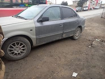 arendaya verilir: İcarə/satış üçün sedan avtomobil Model: İran istehsalı sedan — 2