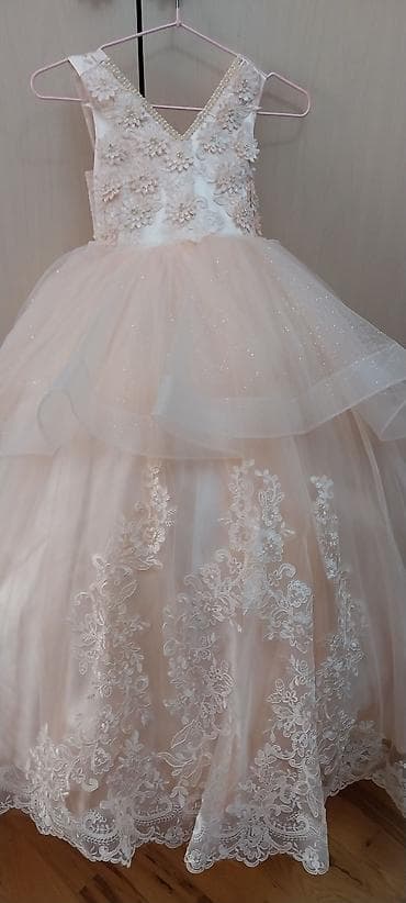 Paltarlar ela veziyyetde xaricden alinib her biri35 man — 1