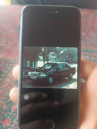 iphone 16 qiymet: IPhone 8, Space Gray, Face ID, Barmaq izi — 2