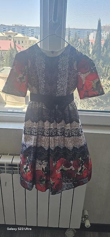 Qız uşaqları üçün zərif don - Dizayn: Qara-ağ krujeva naxışları və