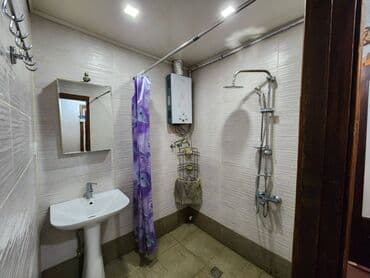 8 mikrorayon: Binəqədi rayonu,9 mkr,157 nömrəli məktəbin yanında,9 mərtəbəli binanın — 7