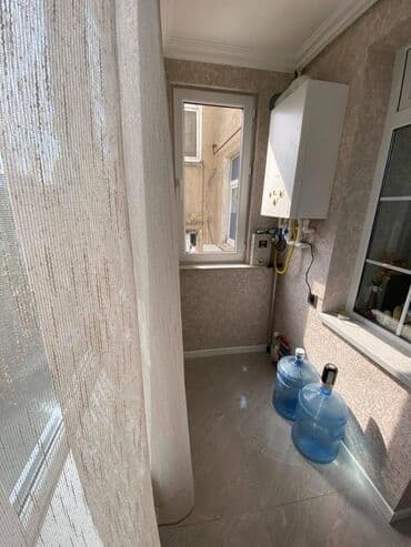 ist petrol tbilisi prospekti: Bakı, Yeni Günəşli Massiv D, 3 otaqlı, Köhnə tikili, m. Xalqlar Dostluğu, 80 kv. m — 20