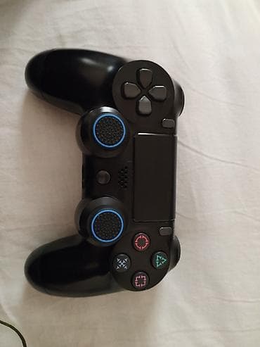 Pultun 3 knopkasinda problem var deye bu qiymete satilir USB sunurunda