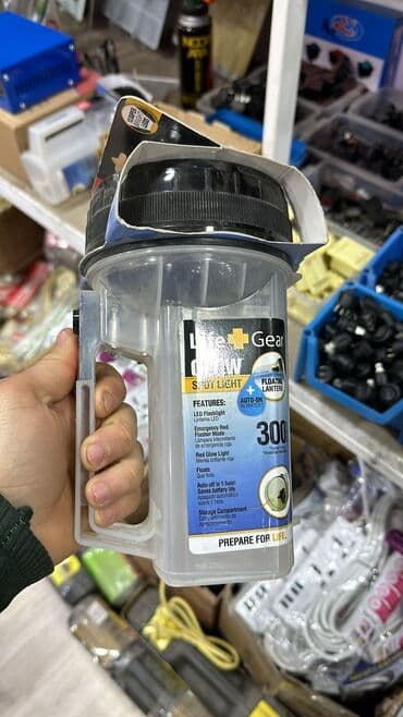 baş feneri: Suya davamlı əl fənəri projektor fanar

əl fənəri — 5