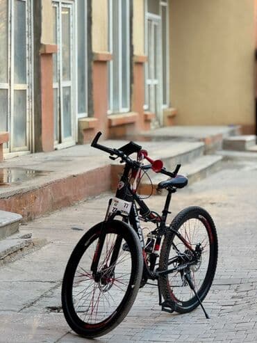 velasipetlər: Velosipedin heç bir problemi yoxdur üstündə gördüyünüz hər bir şey — 6