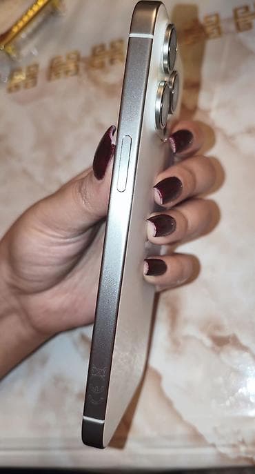 iphone 11 pro max: IPhone 15 Pro Max, 256 GB, Ağ, Face ID — 6