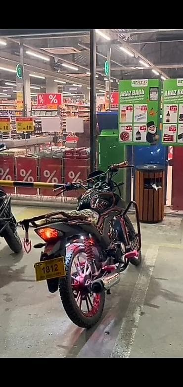 Aksesuarlar və tüninq: Salam. Satılır 1400 manata. 49 kubdu. 3 ayın motosudu. Krasqasına — 1