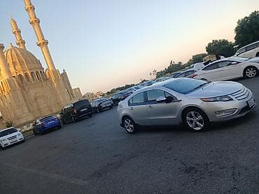 Chevrolet Volt: 1.4 l | 2015 il 193830 km Hetçbek — 4