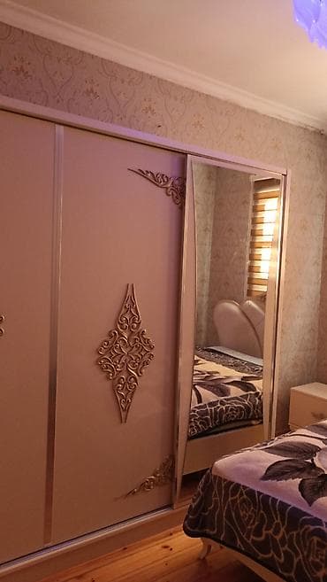 komod satilir: Salam 2 ci əl yataq mebel dəsti var satiram ideal vəziyyətdədir 2500 ə — 3