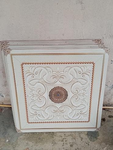 kafel metlax usta isi: 60*60(sm) 10 ədəd metlaxdır.Biri 5 azn hamısı bir satılır — 1
