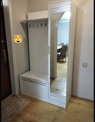 oturaca: Ağ rəngdə dəhliz üçün funksional möbel dəsti. - Güzgülü şkaf: Tək — 1