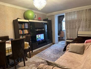 9 ci mikrorayon satilan evler: Bakı, 3 otaqlı, Köhnə tikili, m. Nəriman Nərimanov, 98 kv. m — 2