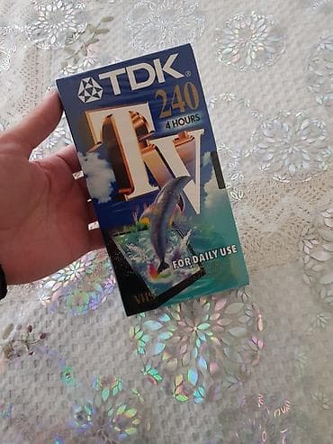 Video kasetlər, sony,tdk,lg və s. 4və 2 saatlıq hər biri