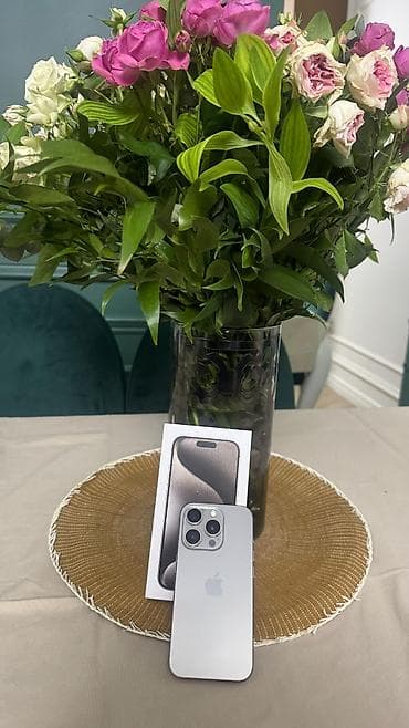 iphone 6 ekran: IPhone 15 Pro, Gümüşü, Face ID — 1