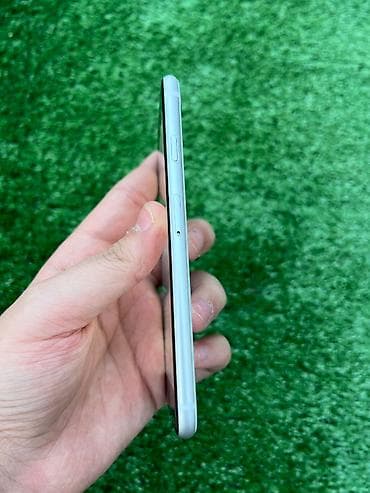 256 gb ssd: IPhone SE 2020, 64 GB, Ağ — 3