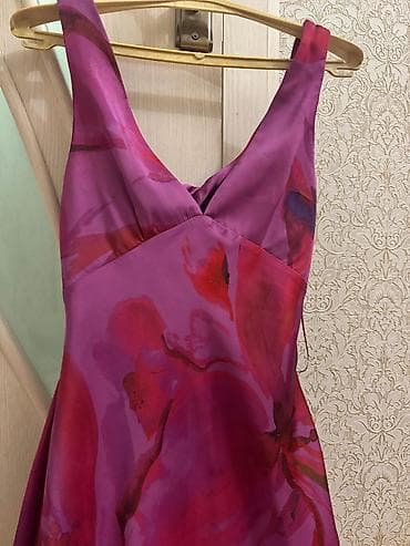 yun corab: Məhsul: qadın gecə/podium stili uzun libas Marka : Zara 2 defe — 4