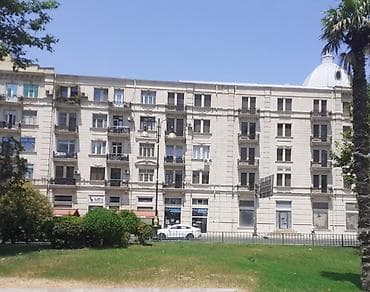 kiray: Maklerlər narahatcilig yaradmasın Az.Dramma. Beşmərtəbənın özündə — 1