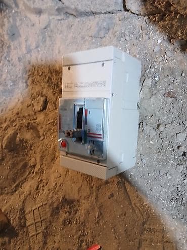 tol vuran usta: Legrand Elektrik avtomat, 3 faza — 2