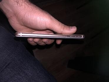 iphone barter var: IPhone 8 Plus, 64 GB — 5