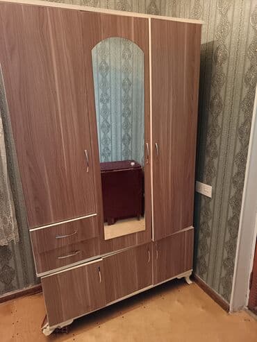 Divanlar: İşlənmiş, Açılan, Düz dolab, Qarderob, paltar dolabı — 6