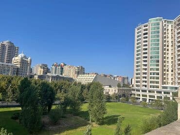 аренда дома на длительный срок: Təmirli, hər bir şəraitli,domofon mövcutdur. Terassası var. Qış — 9