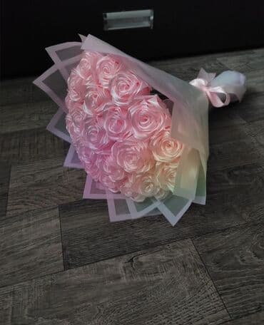 günəş enerjisi ilə işləyən işıqlandırma sistemləri: Məhsul: Süni qızılgül buketləri Təsvir:gülün qiymeti cox ve az — 6