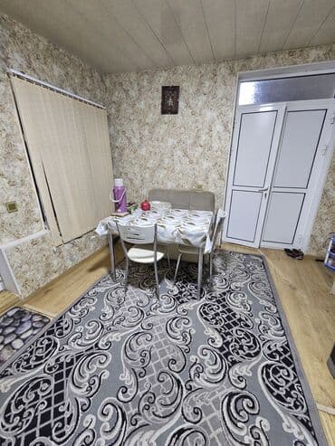 bakıxanov ev: Şəhərin mərkəzində Ozandakı Aqrar universitetinə piyada 5,10 dəqiqəlik — 10