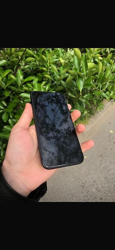 ikinci el 11 pro max: IPhone 11, 128 GB, Qara, Zəmanət, Simsiz şarj, Face ID — 2