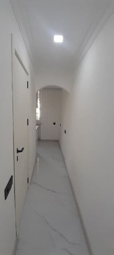 orbita mtk ev satilir: Bakı, 8-ci kilometr, 2 otaqlı, Köhnə tikili, m. Qara Qarayev, 42 kv. m — 10