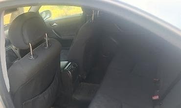 bmw 525 d: Mercedes-Benz C-Class: 2 l | 2000 il — 2