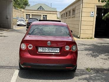 Продажа авто: Volkswagen Jetta: 1.6 л | 2010 г. Седан — 9