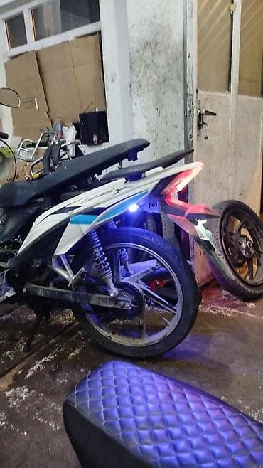 suzuki moped: 50 kubdu çox şeyi zavoddu yalnız kapronlar yoxdu yeni yığılıb cuzi — 4