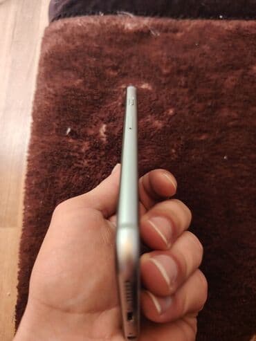 iphone x ekran qiymeti: IPhone 6s, Qızılı, Barmaq izi — 5