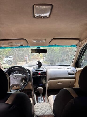 c klass mersedes: Nissan Maxima sedan - Kuzov: qara rəng, 4 qapı - Nömrə seriyası: AZ — 5