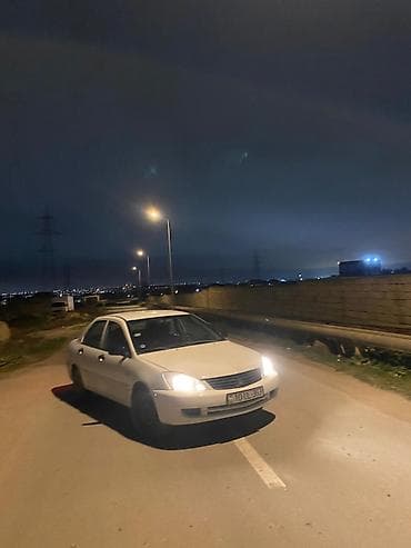 mersedes guzgu: Mitsubishi Lancer: 1.3 l | 2006 il 500000 km Sedan — 9