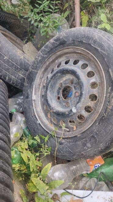 işlənmiş təkər satışı: İşlənmiş Disk təkər Mercedes-Benz 195 / 65 / R 15, 5 Boltlu — 2