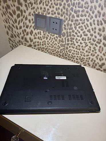 Acer TravelMate P455-M-3404 noutbuk Texniki xüsusiyyətlər: - Ekran — 4