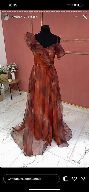 Şənlik və mərasimlər üçün zərif ziyafət geyimləri - Uzun, yerə qədər