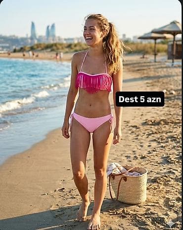 Qadın bikinisi – 2 hissəli dəst - Rəng: açıq çəhrayı; üst hissədə