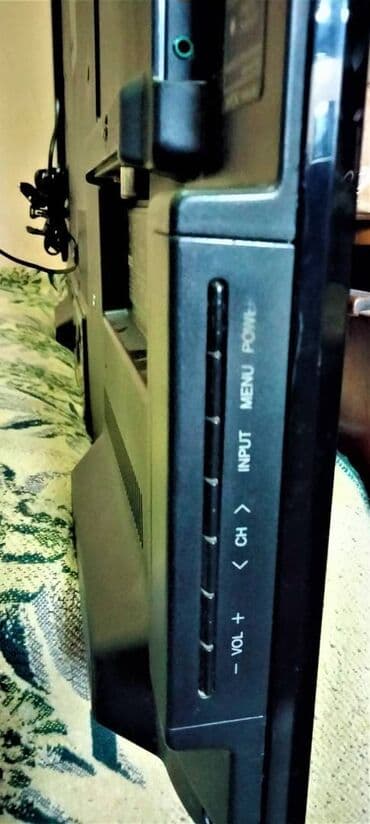 Аудиотехника: Televizor Sharp AQUOS LC – 46LE840X. (117sm.) və televizorun — 8
