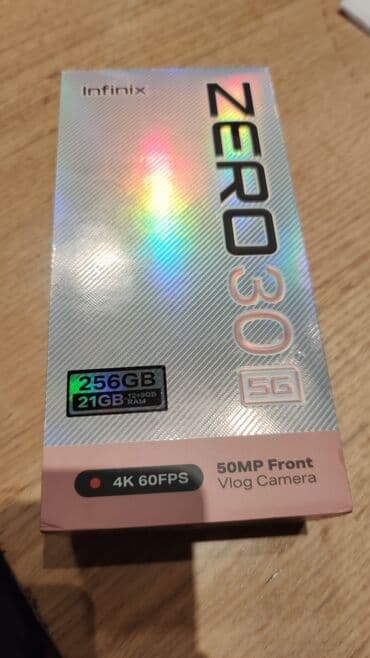 telefon şekilleri: Infinix Zero 30, 256 GB, rəng - Yaşıl, Sensor — 5