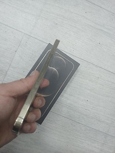 ıphone 12 pro: IPhone 12 Pro — 3