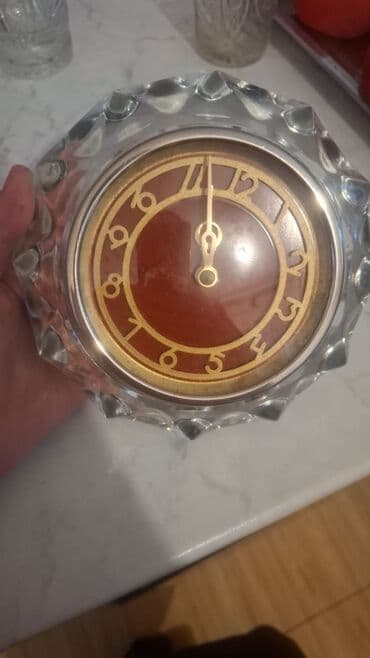 Pərdə və jalüzlər: Masaüstü saatlar — 1