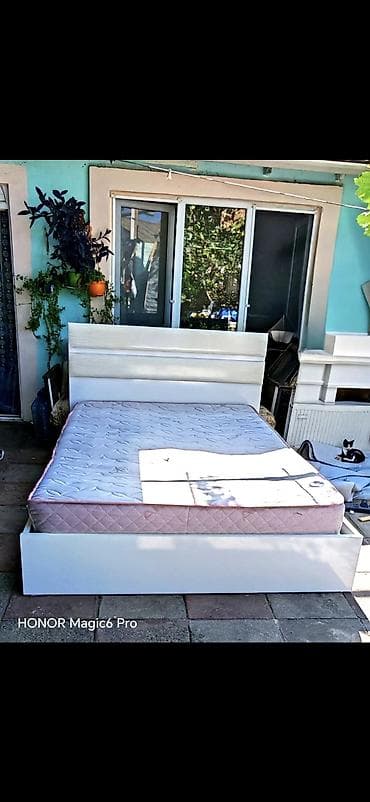 Sifarişlə ev mebeli: İkinəfərlik, Ödənişli matras, Siyirməsiz, Parlaq laminat — 1