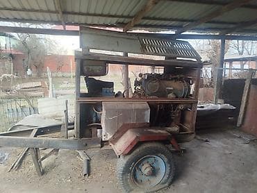 Portativ, təkərli şassi üzərində quraşdırılmış bu generator müxtəlif